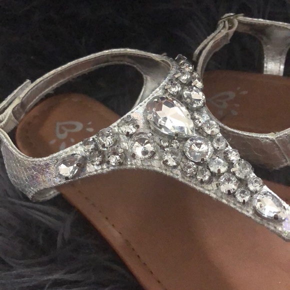 Justice Rhinstone T-Strap sandals - Picture 3 of 6